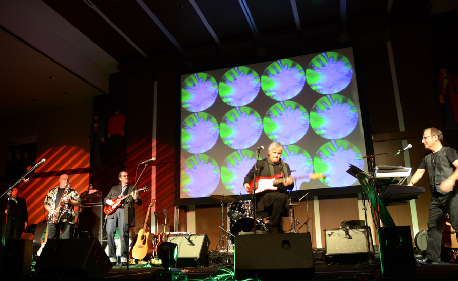 Laurence Juber and Jim Horn take the stage with Liverpool