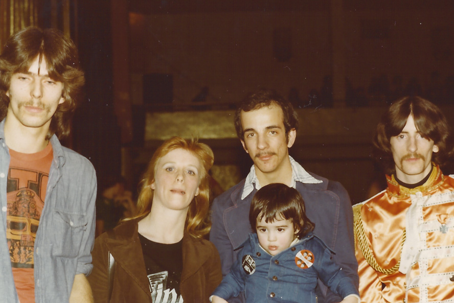 A George Harrison look-alike on the right, more FEST fans on the left - N.Y. `77